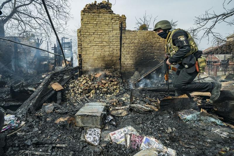 Război în Ucraina: ruine după bombardamentele rusești asupra localității Boiarka, de la periferia capitalei Kiev, Foto: Celestino Arce/NurPhoto / Shutterstock Editorial / Profimedia