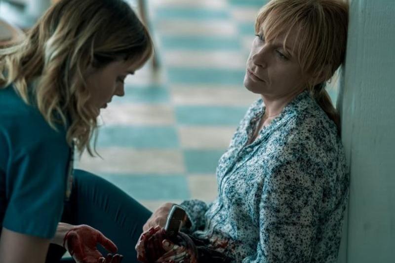 Heathcote si Collette in Pieces of her, Foto: Netflix