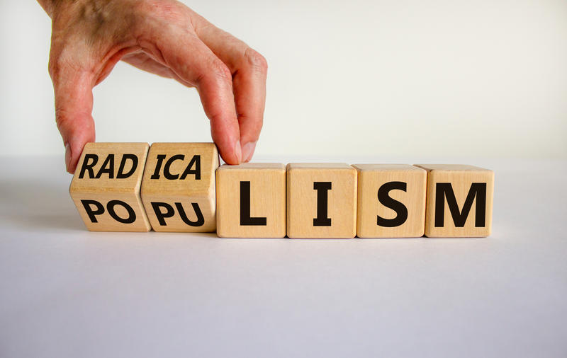 De la populism la radicalism, Foto: Dreamstime.com