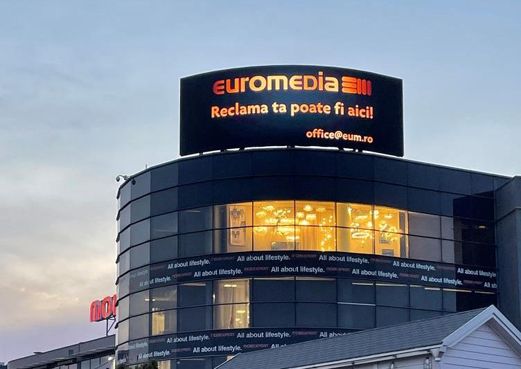 Primul ecran 3D din România pentru publicitatea outdoor, Foto: Euromedia