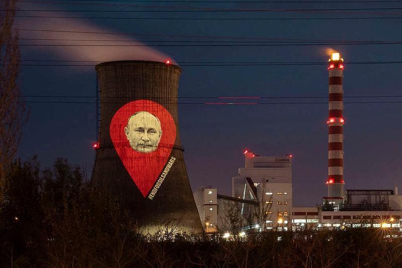 Imagine Vladimir Putin protest Greenpeace romania, Foto: Greenpeace Romania