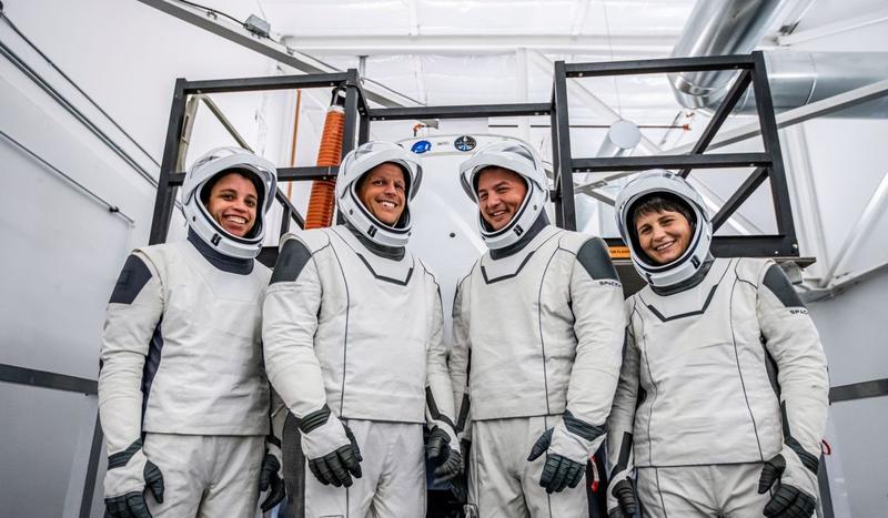 Echipajul de astronauti Crew 4, Foto: NASA