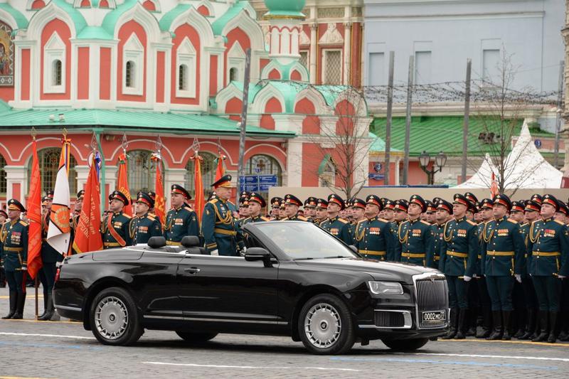 Masina Aurus la parada in Moscova, Foto: Vladgalenko, Dreamstime.com