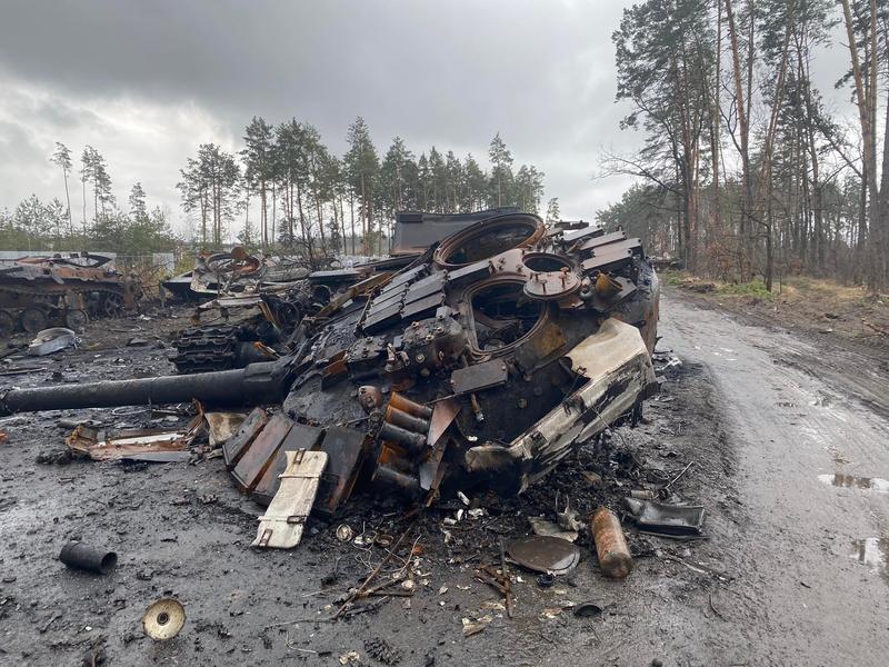 Tanc rusesc distrus in Bucha, Foto: Hotnews