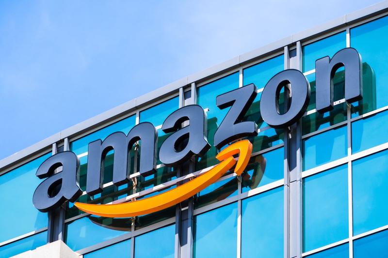 Logo Amazon, Foto: Andreistanescu | Dreamstime.com