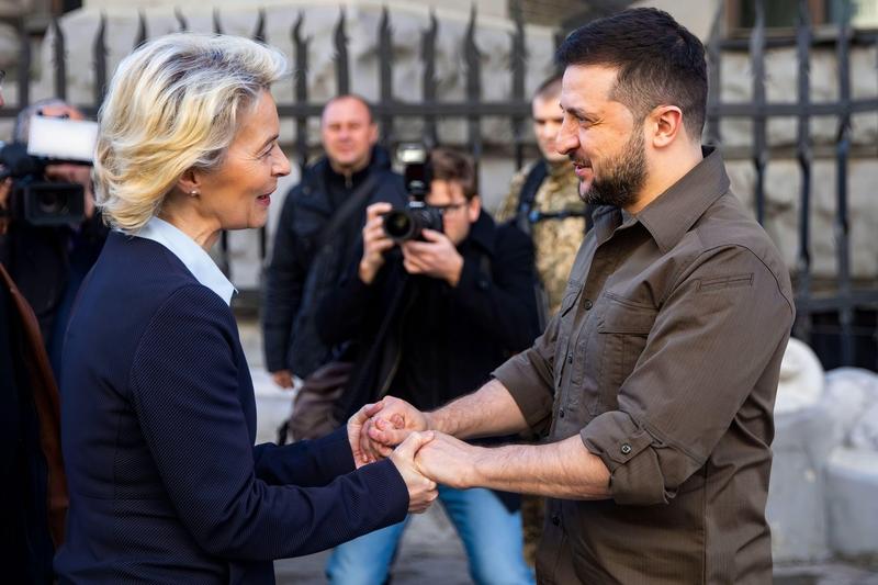 Ursula von der Leyen, primită de Volodimir Zelenski la Kiev, Foto: American Photo Archive / Alamy / Alamy / Profimedia