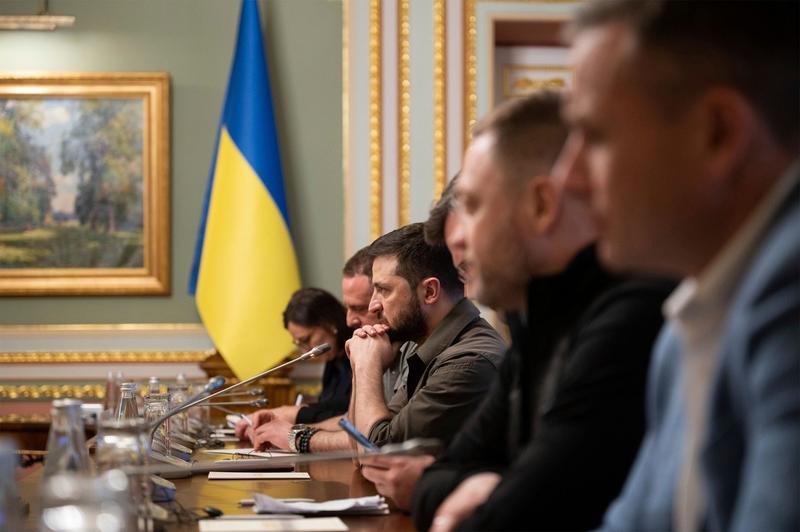 Volodimir Zelenski si Dmitro Kuleba la o sedinta a guvernului, Foto: Ukraine Presidency / Zuma Press / Profimedia