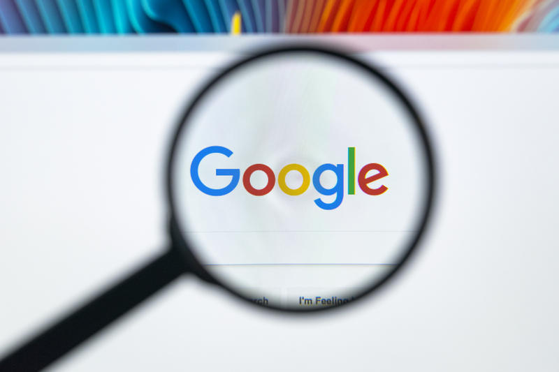 Motorul de căutare google.ro își schimbă logo-ul pentru o zi, Foto: © Bigtunaonline | Dreamstime.com