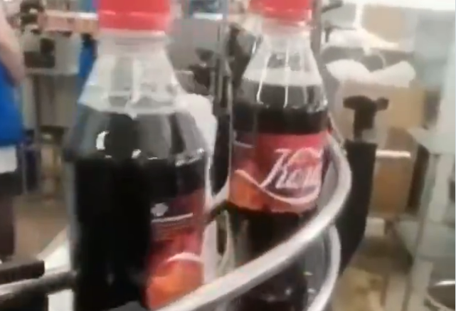 Rusia inlocuieste Coca Cola cu un produs autohton - Komi Cola, Foto: Captura