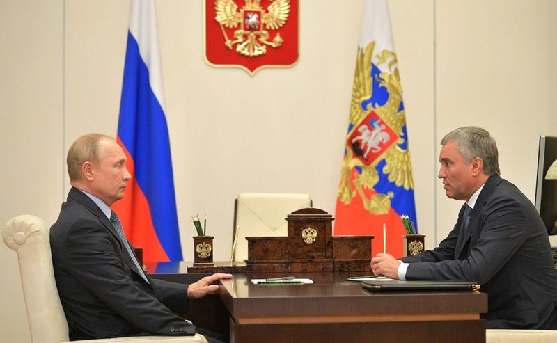 Viaceslav Volodin, presedintele Dumei de Stat, la o intalnire cu Vladimir Putin, Foto: Kremlin Pool / Alamy / Profimedia Images