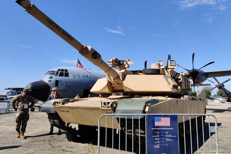 Tanc de luptă Abrams M1A2 Sepv3 la Romaero - BSDA, Foto: HotNews.ro / Victor Cozmei