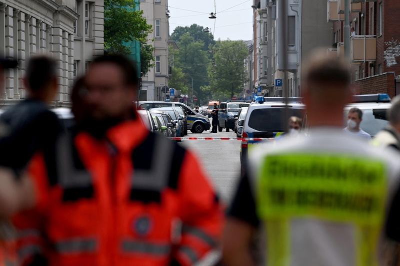 Atac armat la o scoala din Germania, Foto: Sina Schuldt / AFP / Profimedia