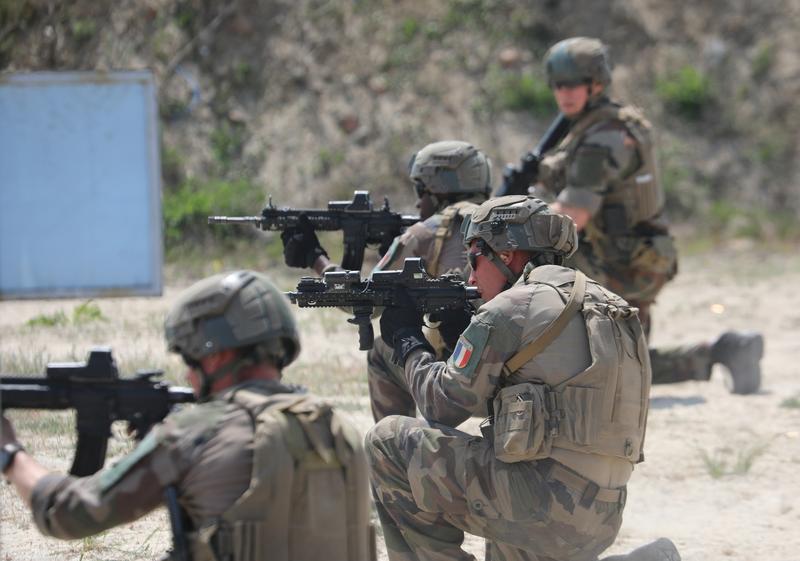 Militari francezi ai Grupului de Luptă NATO din România, Foto: MApN