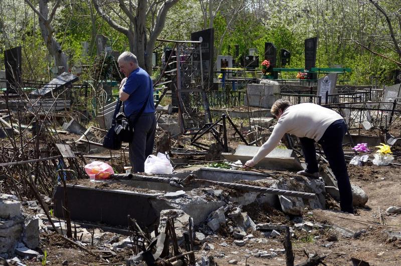 Pe 1 mai, rușii au lovit cu rachete un cimitir din Odesa, Foto: Ukrinform / Shutterstock Editorial / Profimedia