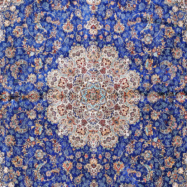 Covor Qum (Ghom) din mătase, decorat cu motive florale, Iran, a doua jumătate a sec. XX, Foto: Artmark