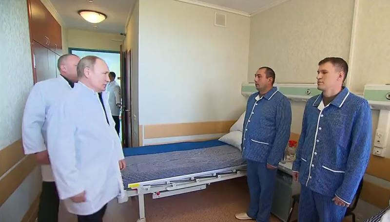 Vladimir Putin a facut o vizita la un spital din Moscova, Foto: Captura video