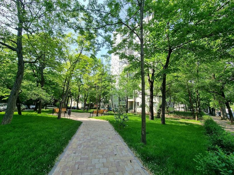 Garduri Sector 2 - 2, Foto: HotNews.ro