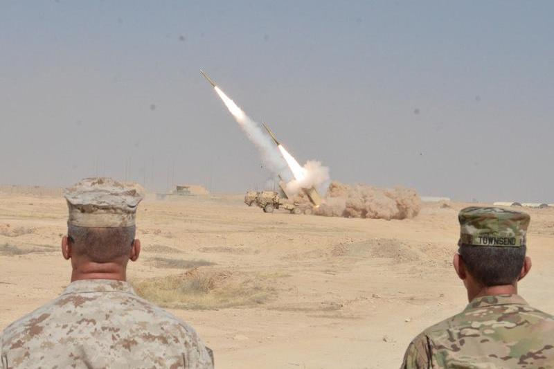 Sistem de rachete HIMARS folosit in luptele impotriva Statului Islamic, Foto: PJF Military Collection / Alamy / Alamy / Profimedia