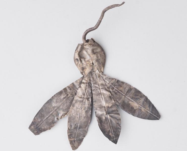 Cercel din argint din mileniul III î.Hr., Foto: Facebook/ Национален археологически институт с музей - БАН