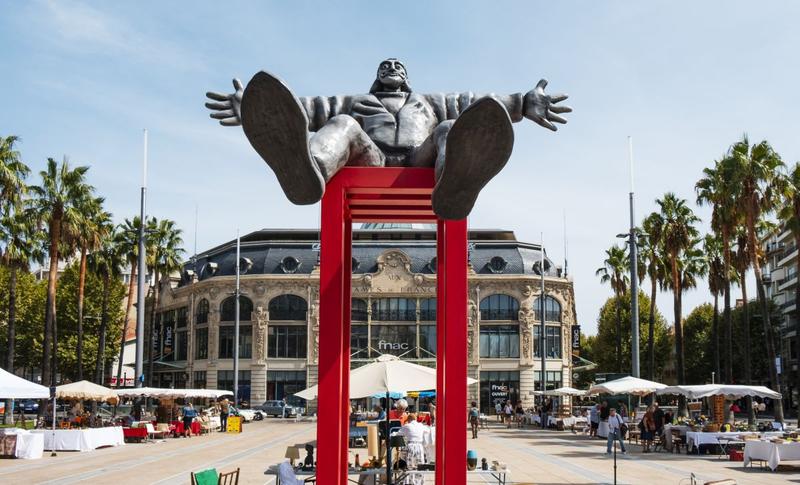 Statuia lui Dali din Perpignan, Foto: Juan Moyano, Dreamstime.com