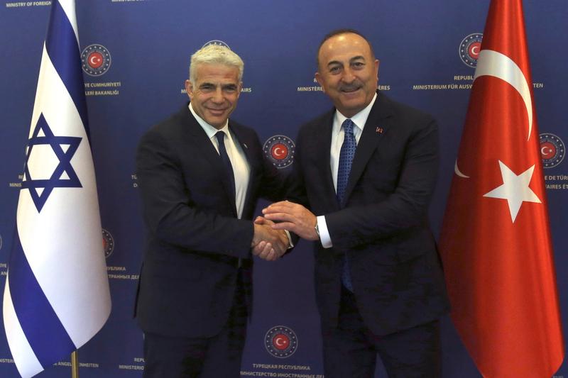 Yair Lapid și Mevlut Cavusoglu, Foto: Necati Savas / AP - The Associated Press / Profimedia