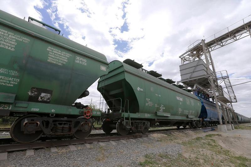 Tren cu cereale Ucraina, Odesa, Foto: Vladimir Sindeyeve/NurPhoto / Shutterstock Editorial / Profimedia