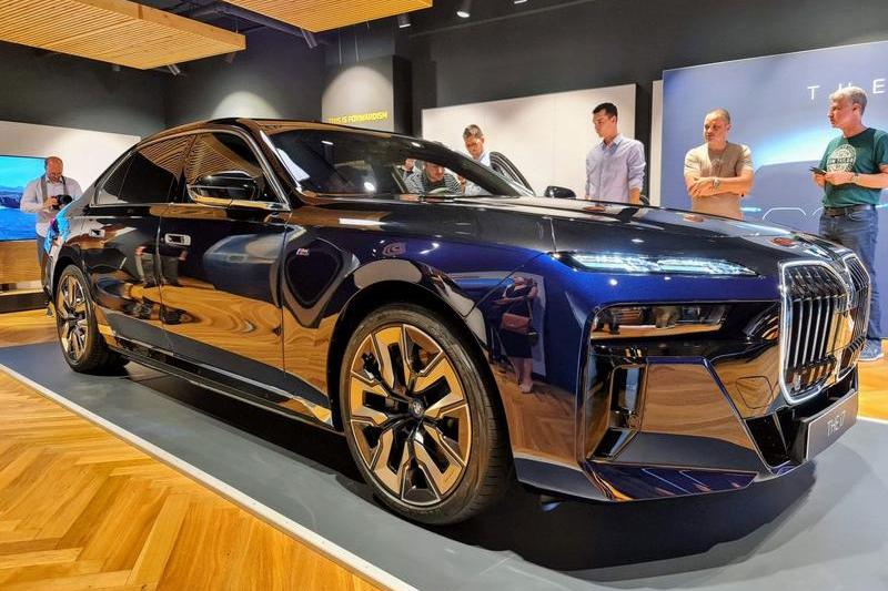 BMW i7, Foto: Hotnews