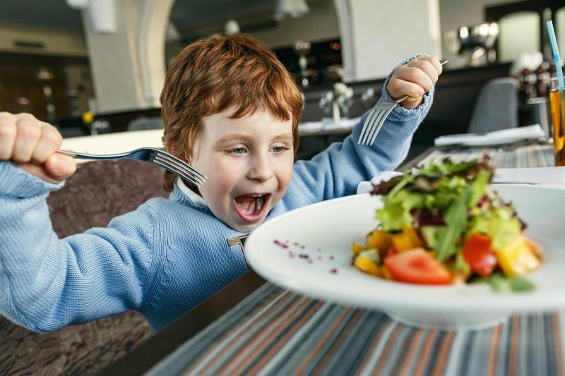 Copil in restaurant (fotografie ilustrativa), Foto: Alamy / Profimedia
