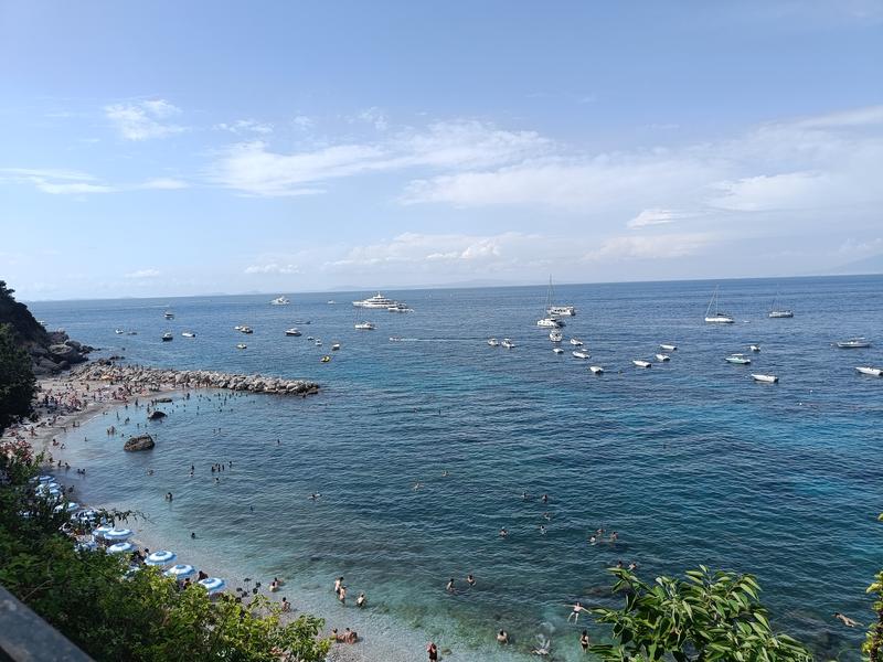 Plaja Capri langa port, Foto: Hotnews