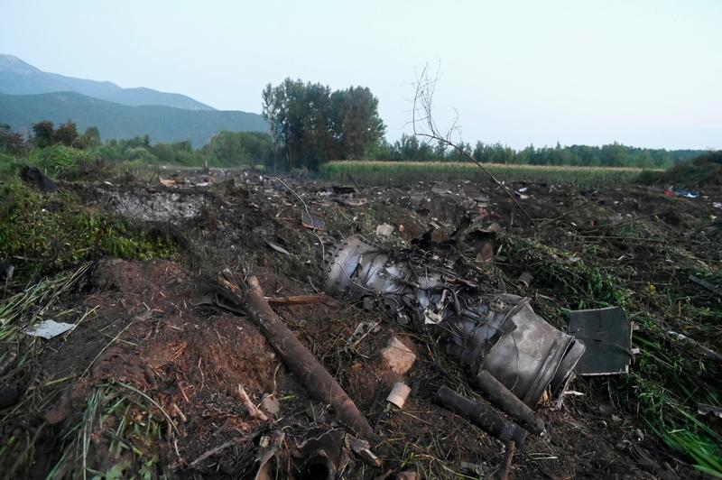 Un avion ucrainean s-a prăbușit în Grecia, lângă Kavala, Foto: Giannis Papanikos / AP - The Associated Press / Profimedia