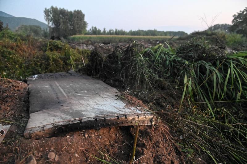 Avionul Antonov An-12 s-a prăbuşit în apropiere de Kavala, Grecia, Foto: Intime News/Athena Pictures / Shutterstock Editorial / Profimedia