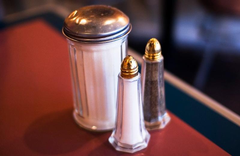 Sarea si zaharul, Foto: Wikipedia