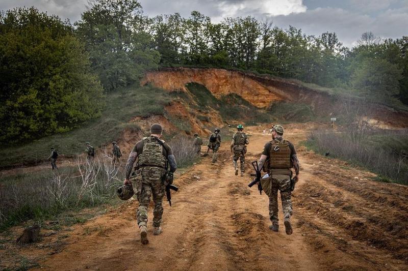 Soldați ucraineni pe frontul războiului declanșat de Rusia, Foto: Armata ucraineana