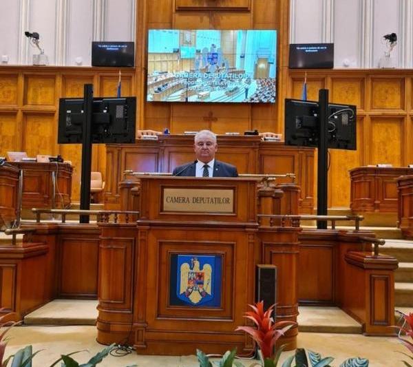 Topul latifundiarilor din Parlamentul României. Deputatul PSD Nicu Niță are peste 100 de terenuri, totalizând 1,3 milioane de metri pătrați, Foto: fanatik.ro