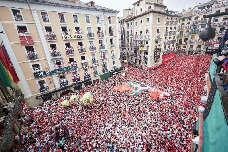 Festivalul San Fermin a început în oraşul Pamplona din nordul Spaniei, Foto: Europa Press/ABACA / Abaca Press / Profimedia