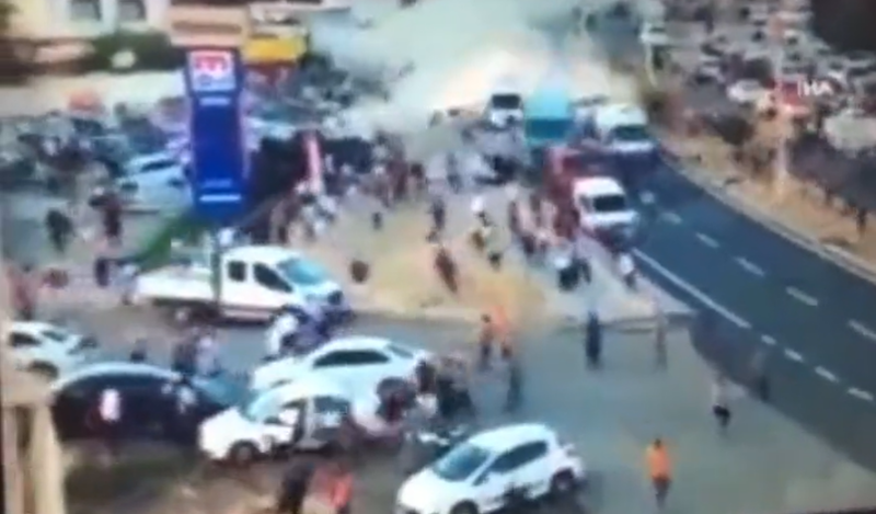 Un camion intra in multime in Turcia, Foto: Captura video