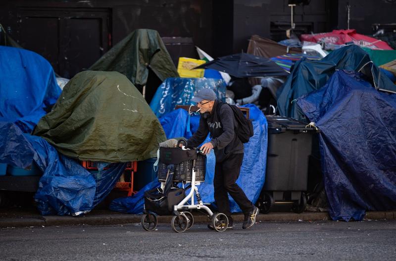 Peste 70.000 de români locuiesc în spații „informale”, Foto: Profimedia Images