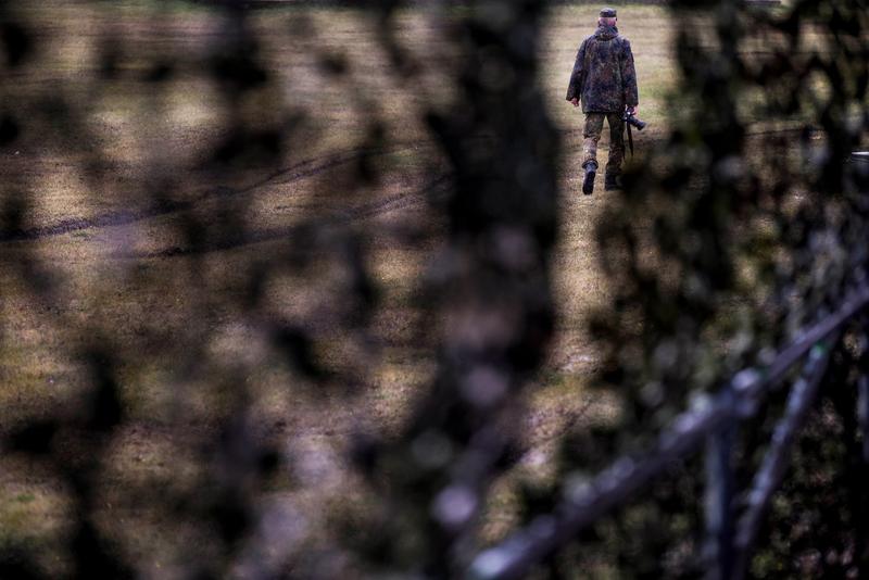 Posibil caz de spionaj la o fabrică de armament din Albania, Foto: Armend NIMANI / AFP / Profimedia