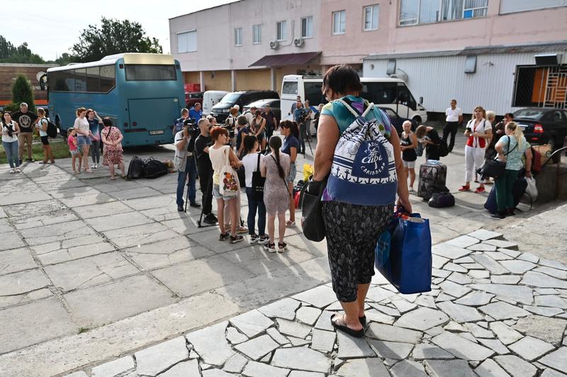 Ucraineni evacuați din regiunea Herson, Foto: Smoliyenko Dmytro/Ukrinform/ABACA / Abaca Press / Profimedia