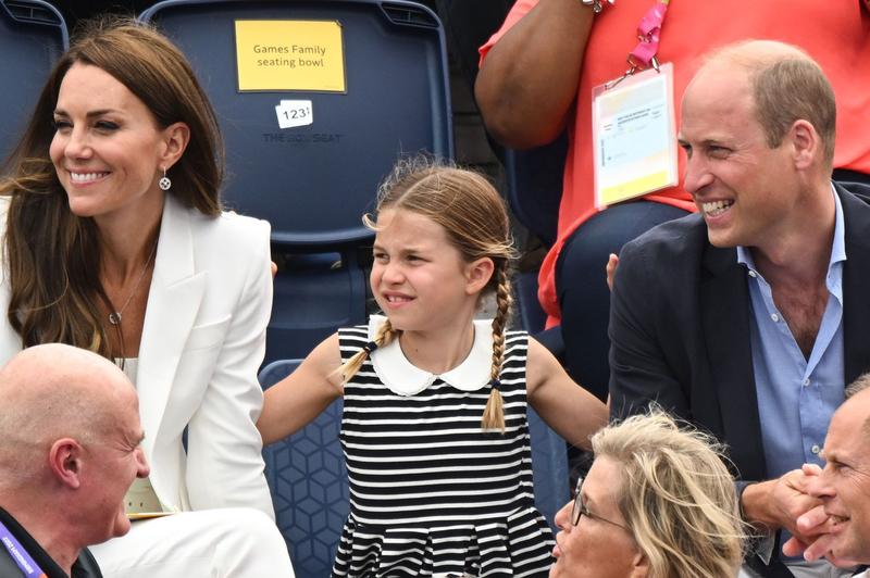 Prinţesa Charlotte, la Jocurile Commonwealth, alături de părinţii ei Kate şi William, Foto: Tim Rooke / Shutterstock Editorial / Profimedia