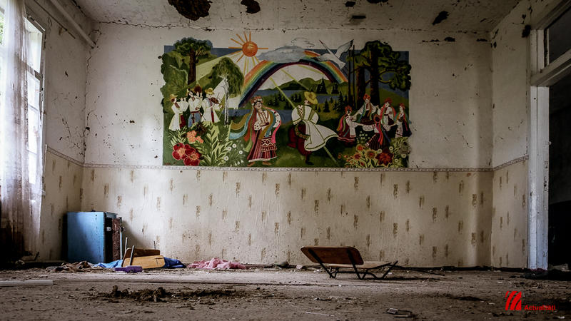 Școală distrusă , Foto: Ilie Pintea/RRA