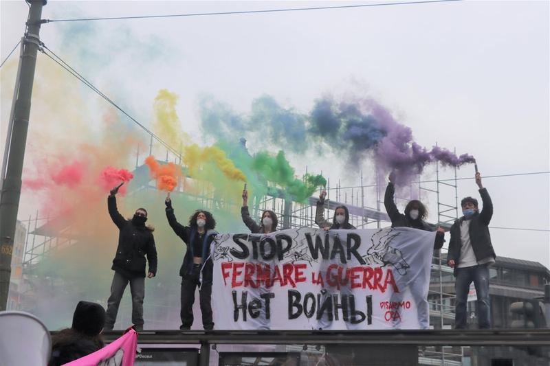 Studenti din Milano impotriva razboiului, Foto: Federico Fermeglia / Alamy/ Profimedia