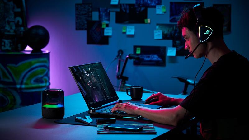 ROG Strix SCAR 17 Special Edition (G733CX), Foto: Asus