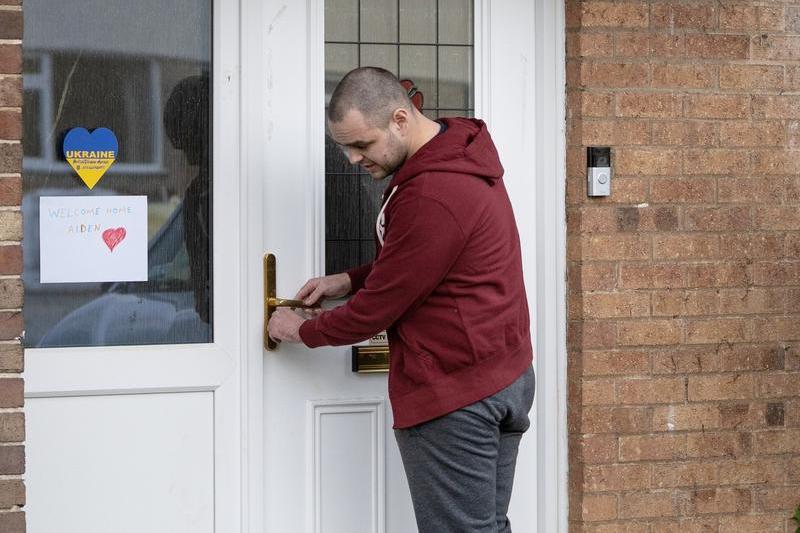 Britanicul Aiden Aslin a fost eliberat de ruși după ce a fost ținut prizonier timp de cinci luni, Foto: Tom Maddick / SWNS / SWNS / Profimedia