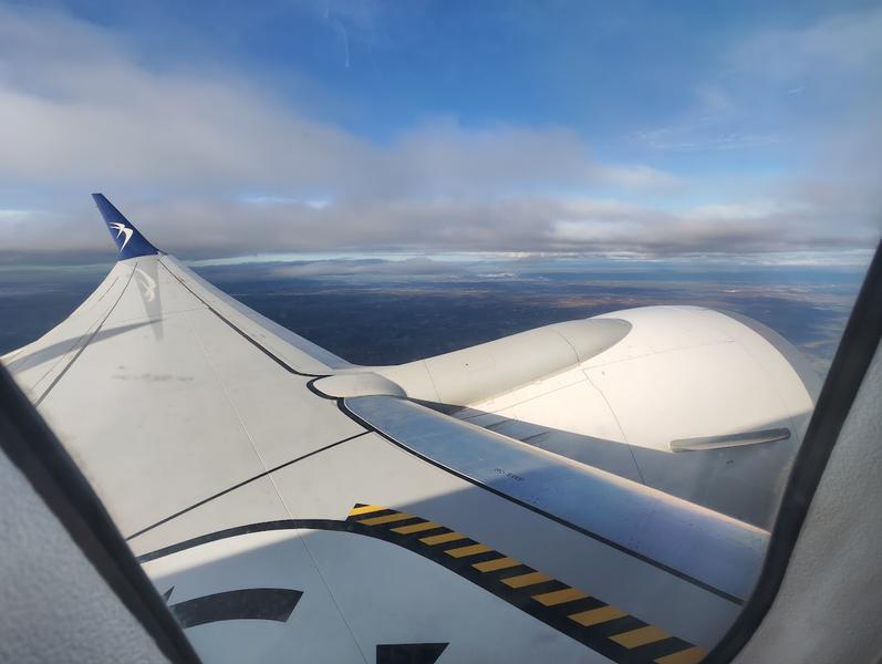 Avion Blue Air, Foto: HotNews.ro / Victor Cozmei