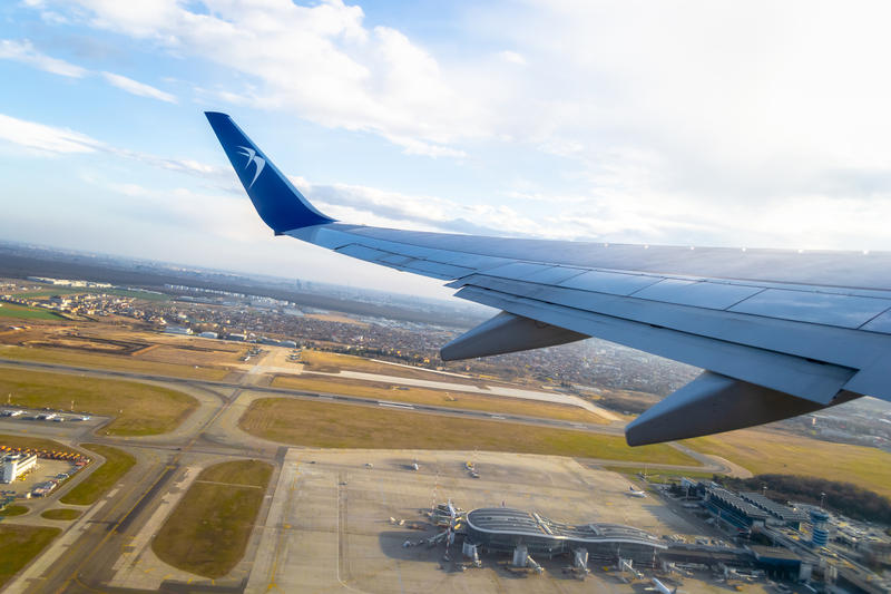 Avion Blue Air decolând de pe Aeroportul Internațional Henri Coandă, Foto: Dreamstime.com