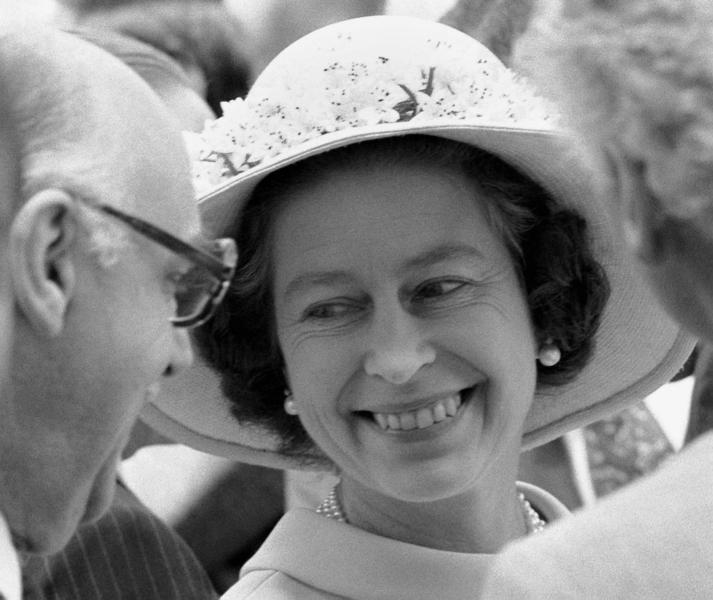 Viața scurtă și nefericită a Elisabetei Windsor. Ce compromisuri a trebuit să facă pentru a salva reputația controversatei familii regale, Foto: fanatik.ro