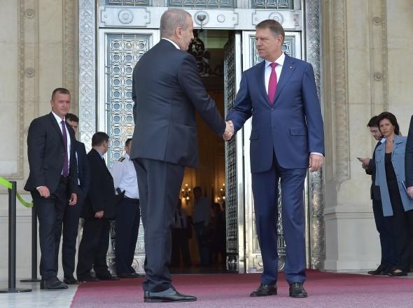 Klaus Iohannis si Vasile Dincu, Foto: AGERPRES