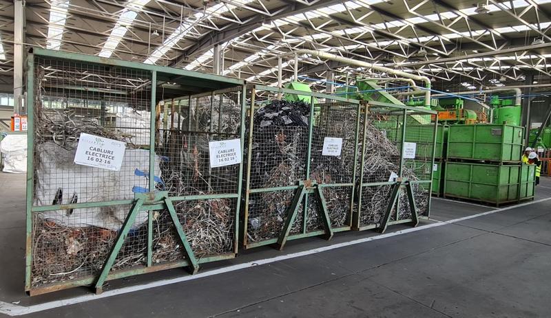 Cabluri, Foto: Vlad Barza / HotNews.ro