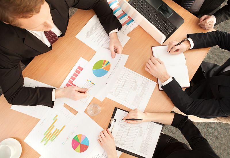 Decizie de business, Foto: Gstockstudio1 / Dreamstime.com